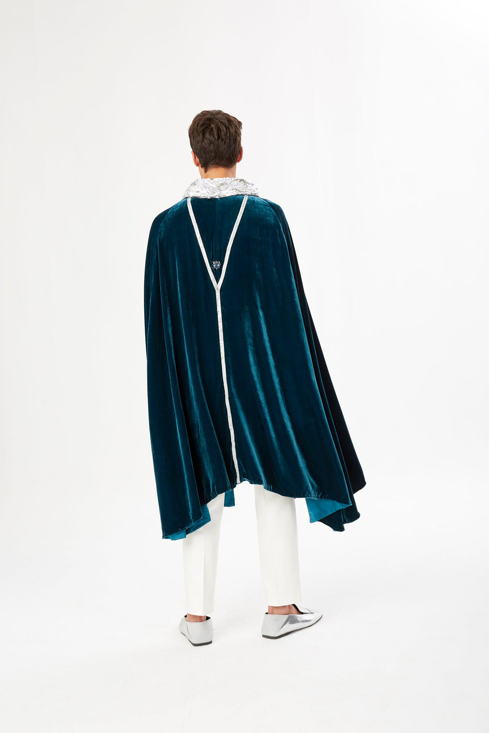 The Shining Collar Cape - MIRAYAMA