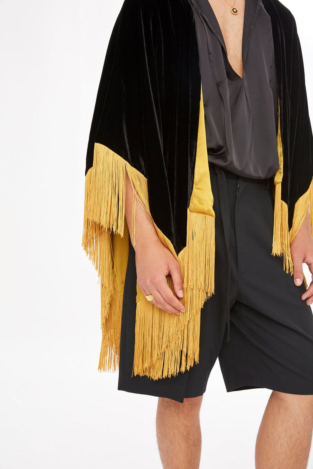 The Golden Age Poncho - MIRAYAMA